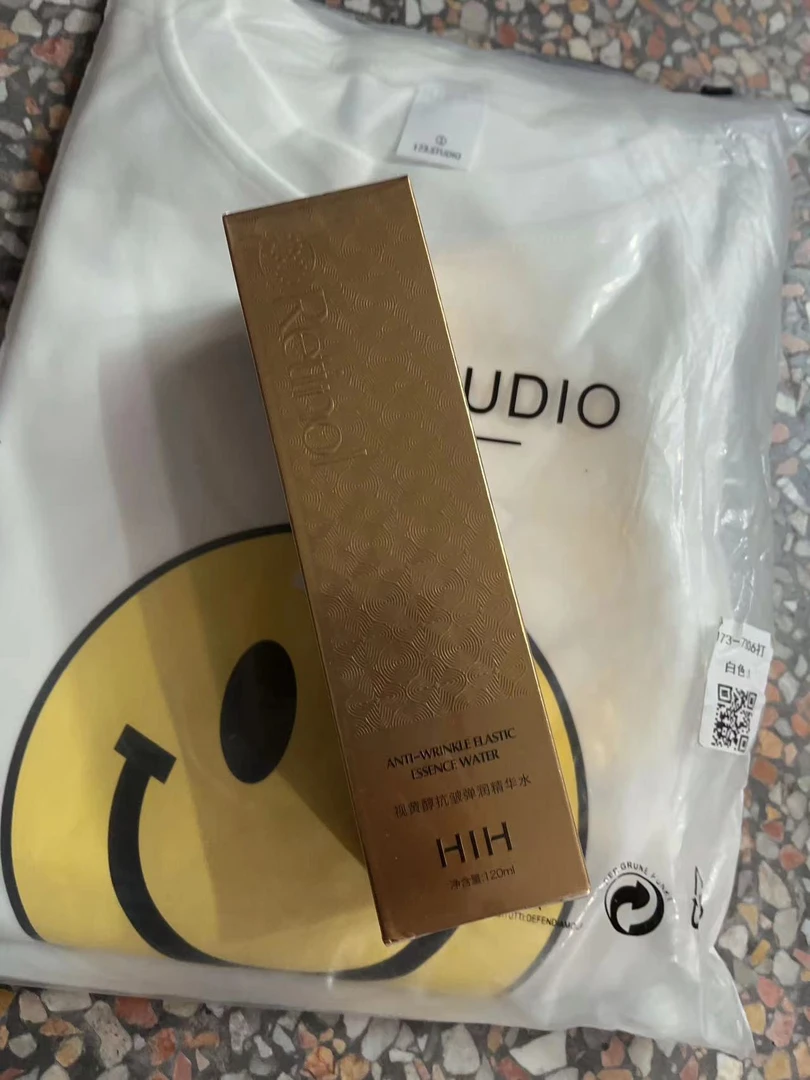 t短袖 HIH精华水