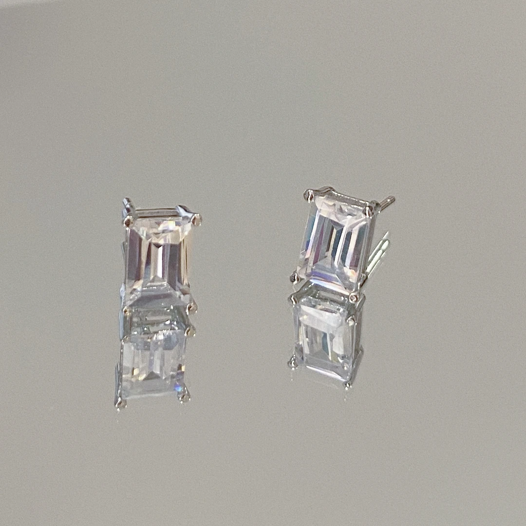 925银合成锆石耳饰 mileapo张泽毅mile迈同款长方形耳钉