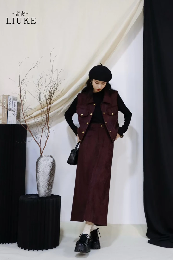 留刻专柜正品时尚气质小香风马甲半身裙套装女秋季新款