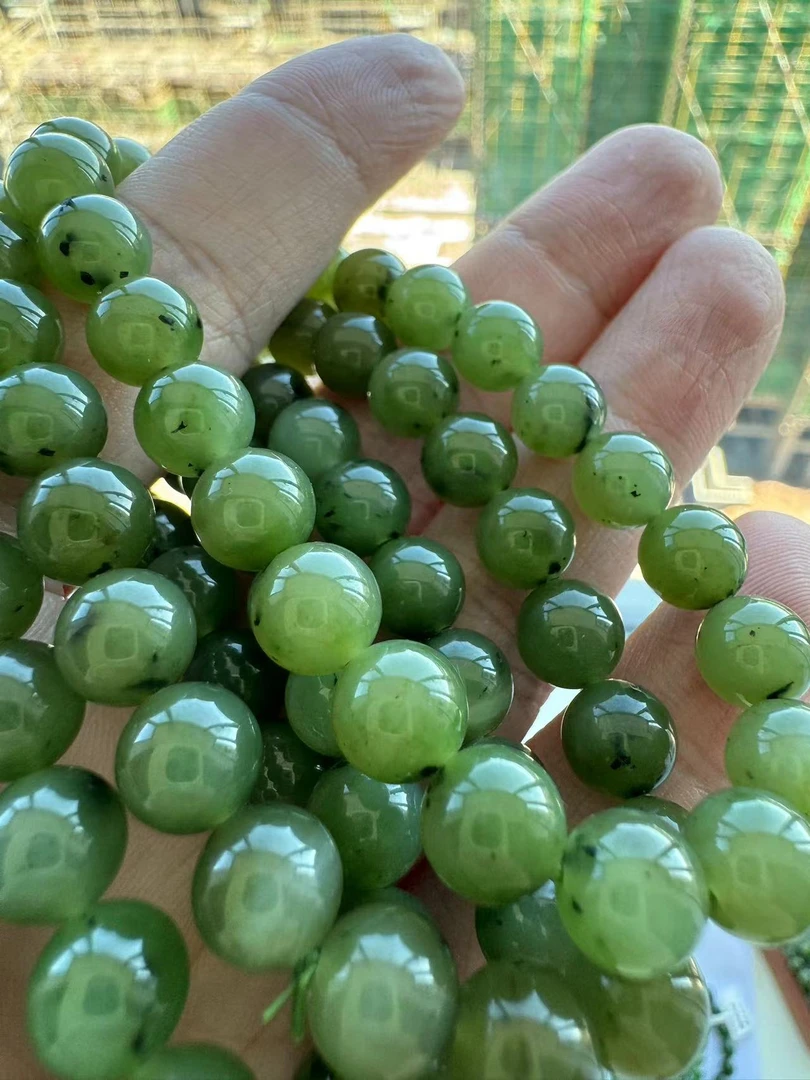 和田玉碧玉苹果绿8mm圆珠多样性发一
