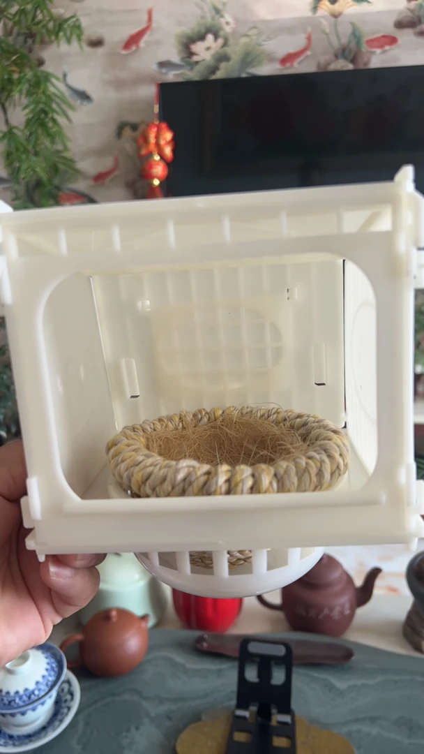 鸟类用外挂鸟窝，