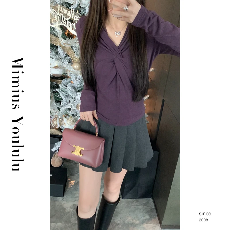 【mimius】喵喵 V领针织衫女秋冬扭结设计打底衫 F11090