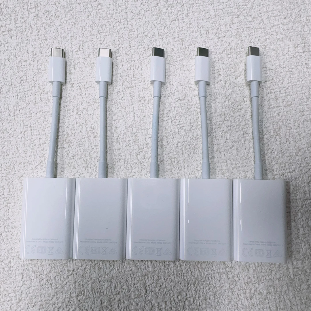 95新 Apple/苹果 原装正品C转SD卡读卡器白色