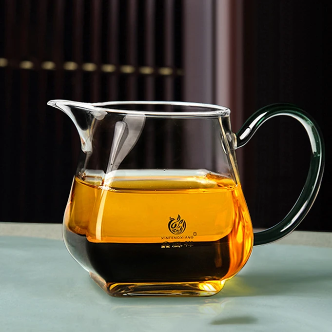 鑫凤祥玻璃公道杯带茶漏耐热大号加厚耐高温四方公杯家用分茶器