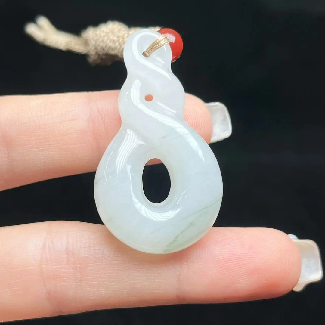 【善玉堂】天山翠吊坠 Y14267【尺寸22*40mm+】带绳 多样性发一