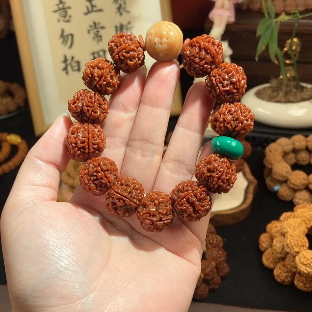 金刚菩提吊坠206手串雕刻绿扣