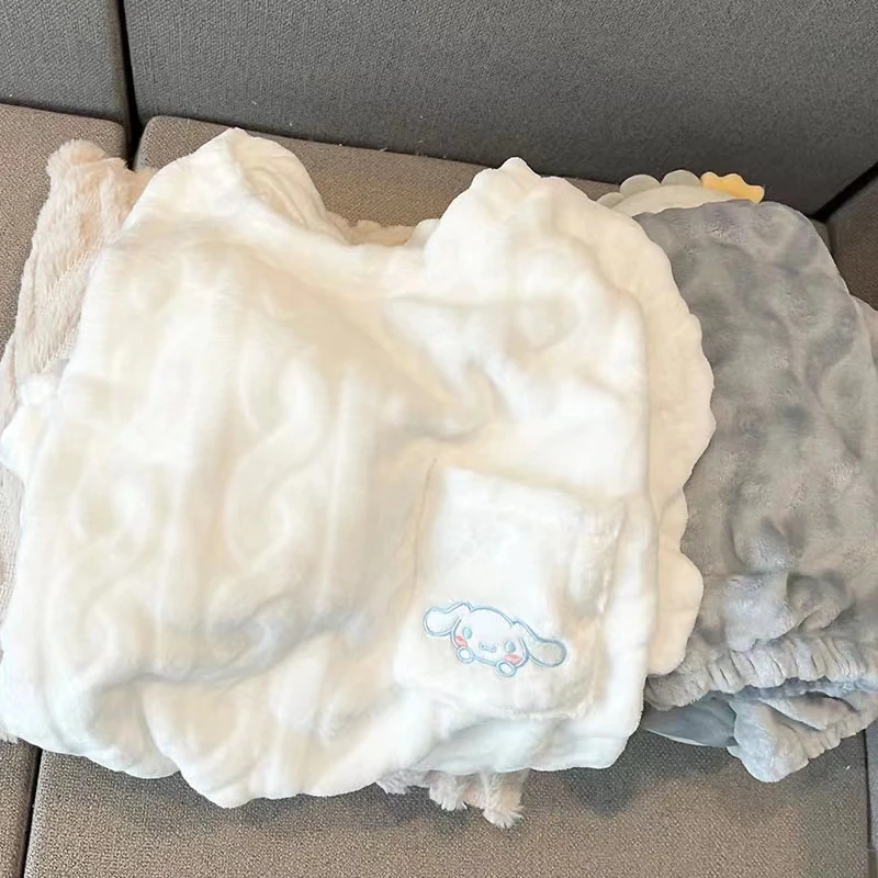 日系睡衣少女冬季珊瑚绒加厚圆领玉桂狗法兰绒家居服长袖长裤套装