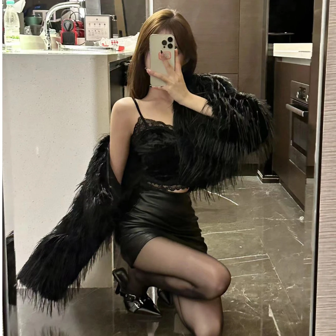 【欣儿推荐】新款秋冬高级感气质纯色短款毛绒上衣环保流苏毛毛外套