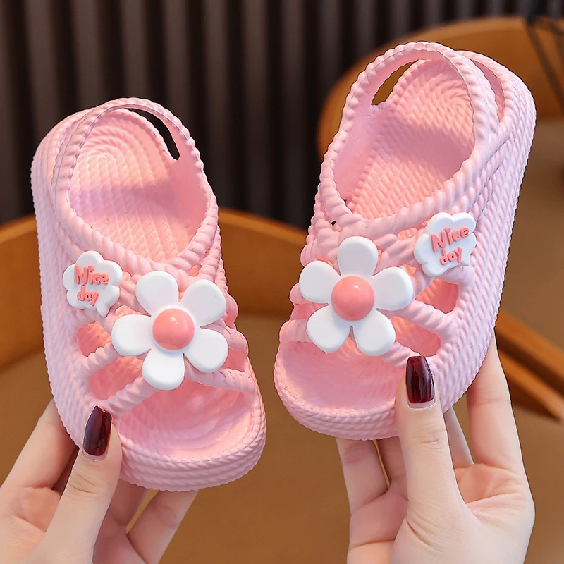 儿童女童宝宝夏季软底外穿厚底拖鞋网红时尚居家网红时尚居家亲子