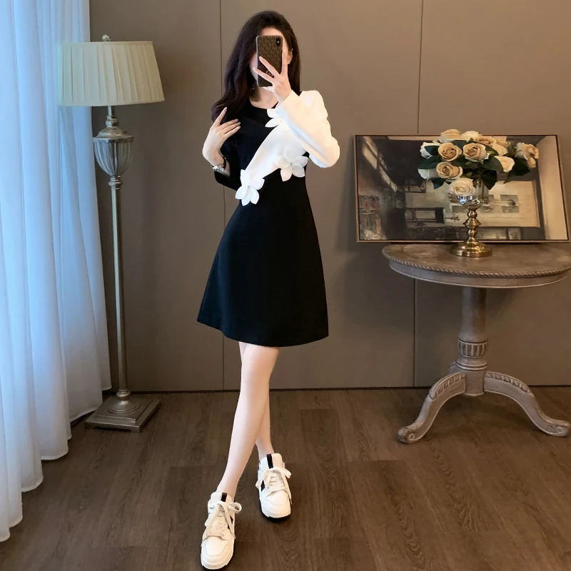纳凡秋季新款超显瘦连衣裙女小黑裙高端优雅高贵上档次气质裙子棉