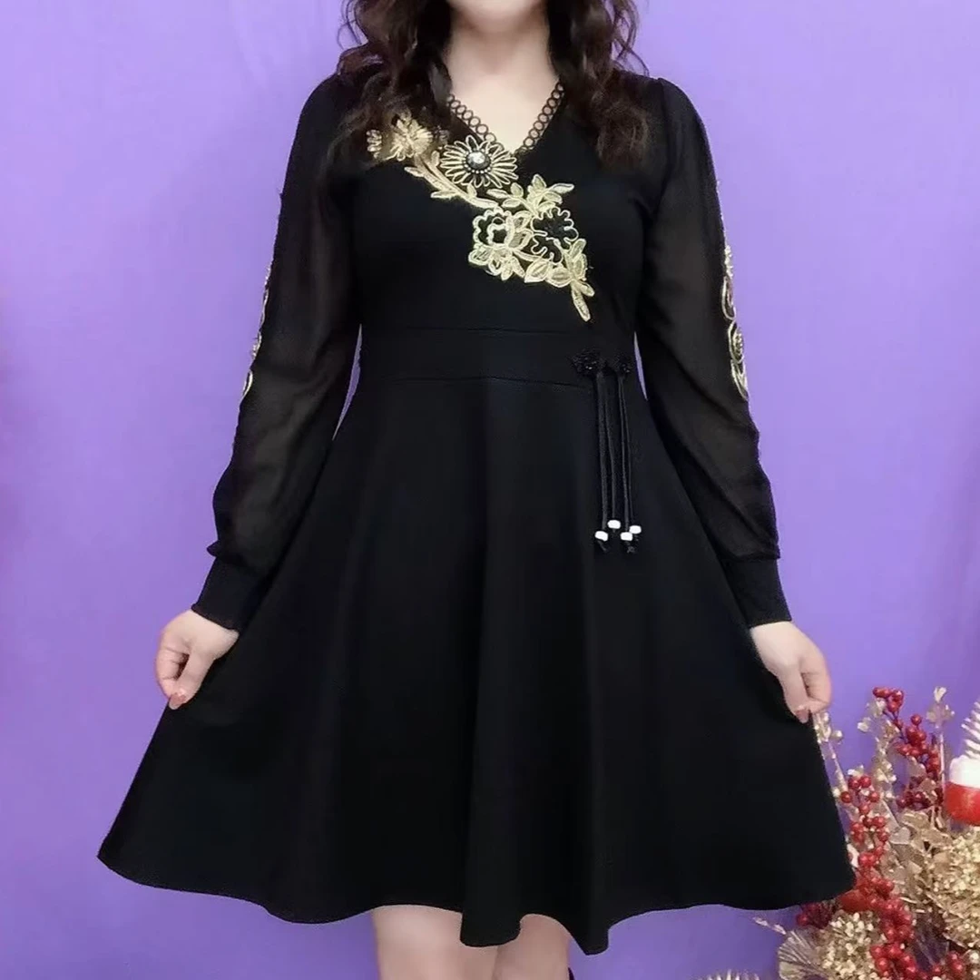 新款时尚V领长袖中长款气质百搭遮肉显瘦连衣裙