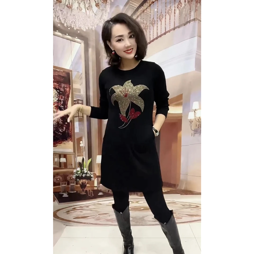 新款加绒保暖舒适休闲中长款遮肉显瘦连衣裙