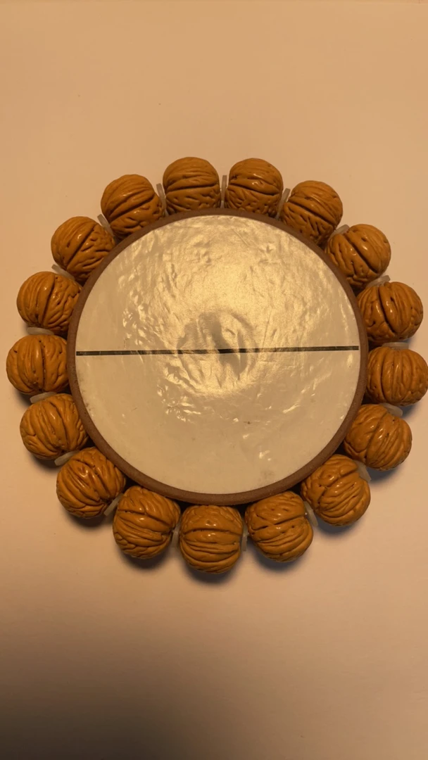 卧龙方墩桃核手串