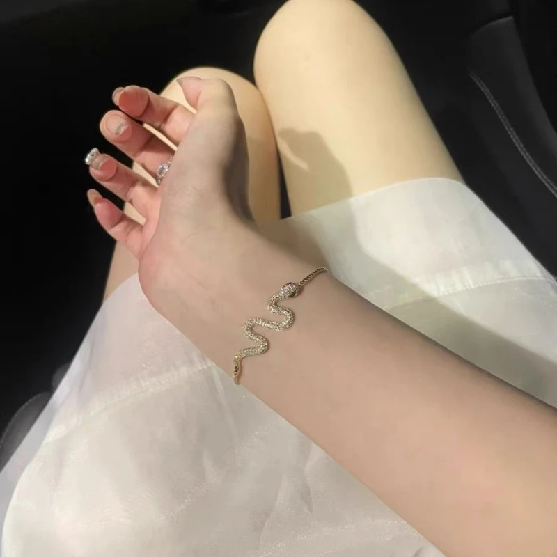 铜合金合成锆石手链 Gs 高级感小蛇手链女ins小众设计韩版个性