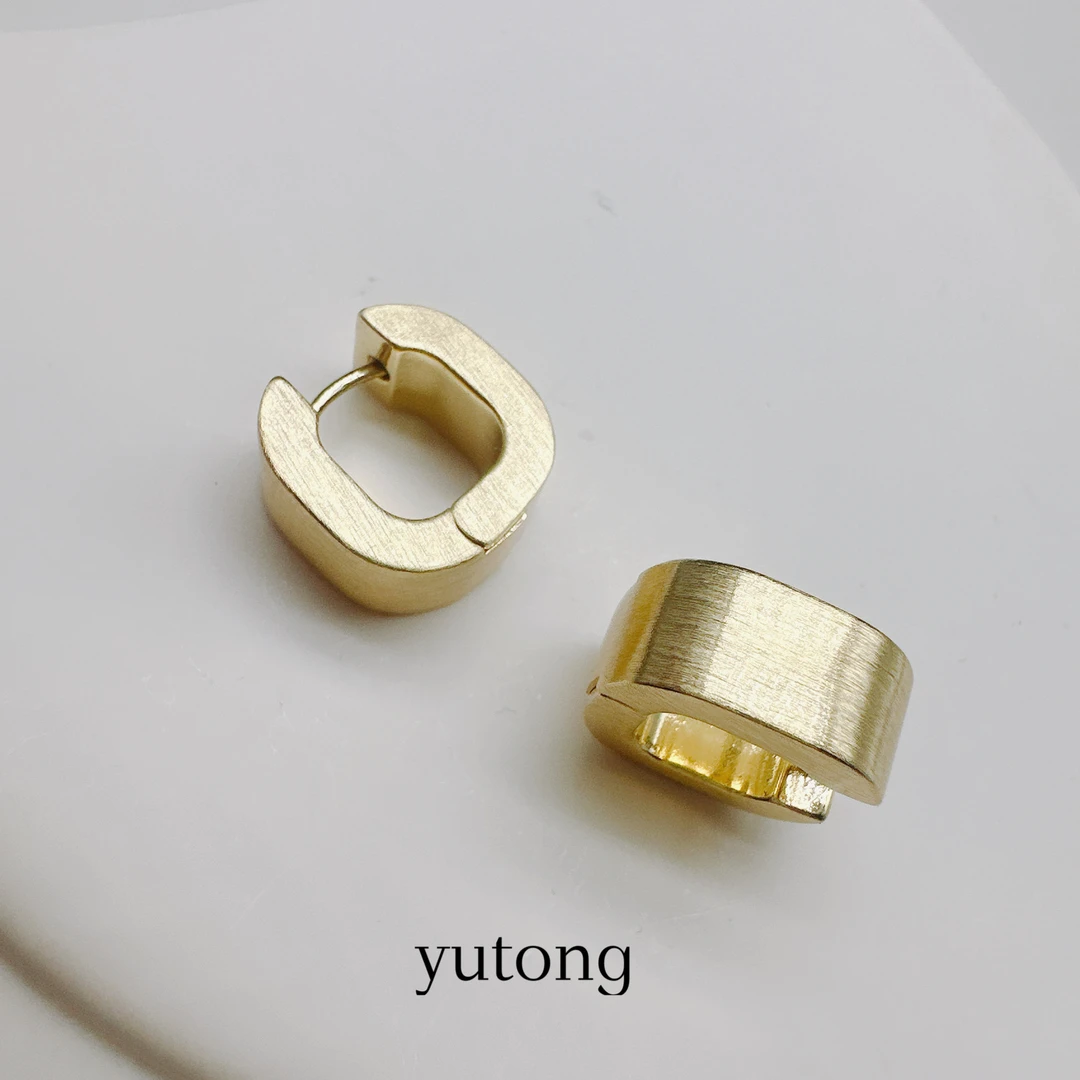 铜合金耳饰 【雨桐轻奢饰品】设计款耳环LWW2828Z