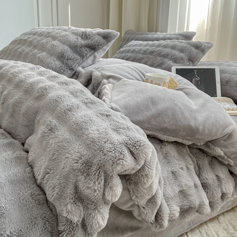 2024新款兔兔毛加厚保暖四件套牛奶绒四件套速热保暖床单被套