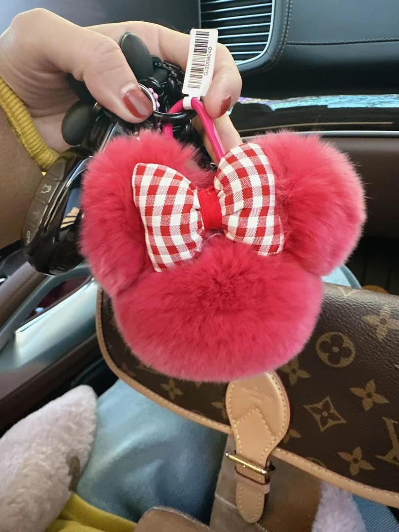 【爱心小熊钥匙扣】婷婷同款推荐 超可爱兔毛钥匙扣一个装