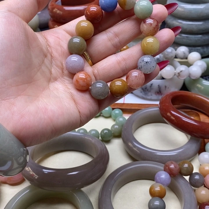 石英岩玉手镯未镶嵌?****?