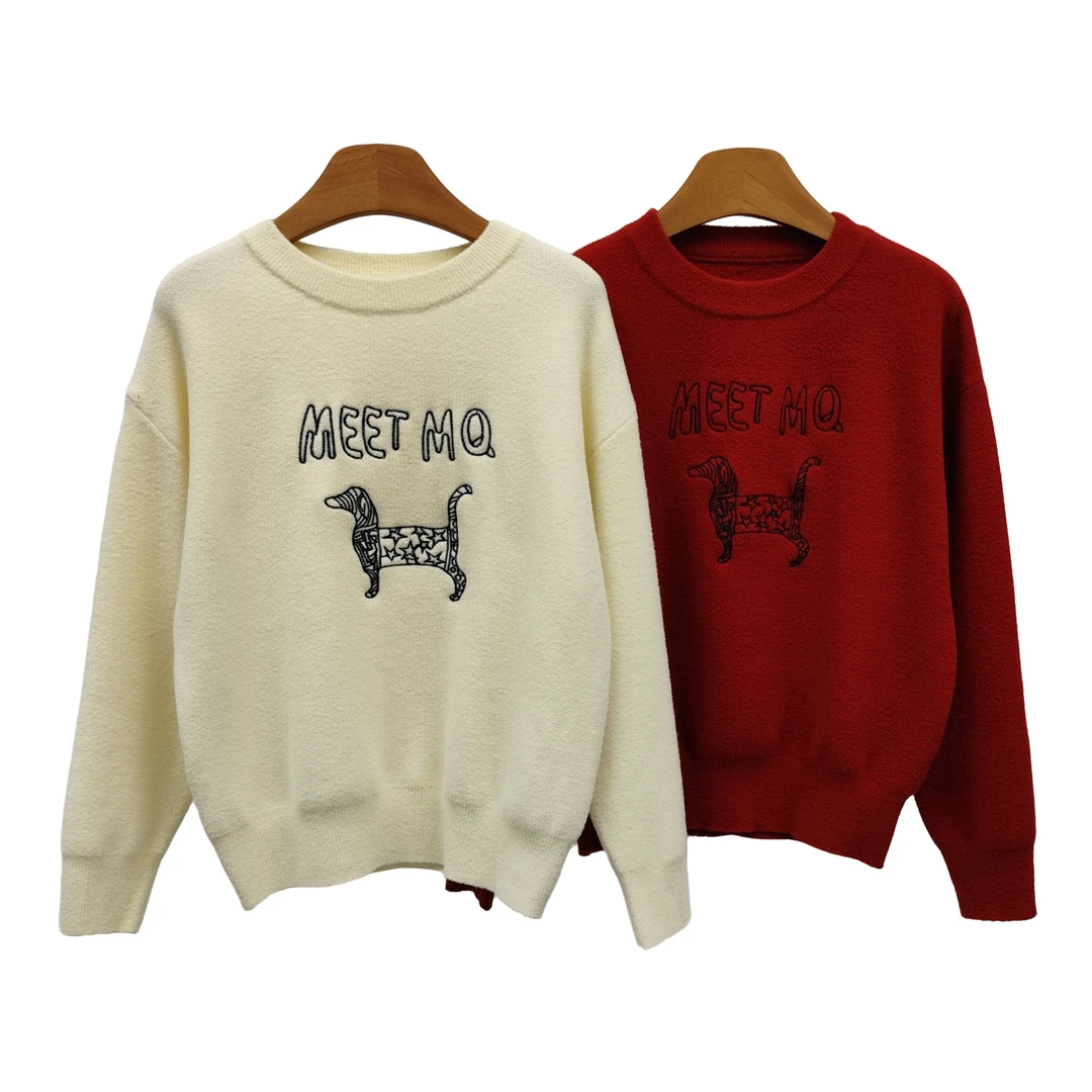 YITONG/倚桐2024冬季圆领休闲刺绣针织衫套头打底毛衣（M4A20882）