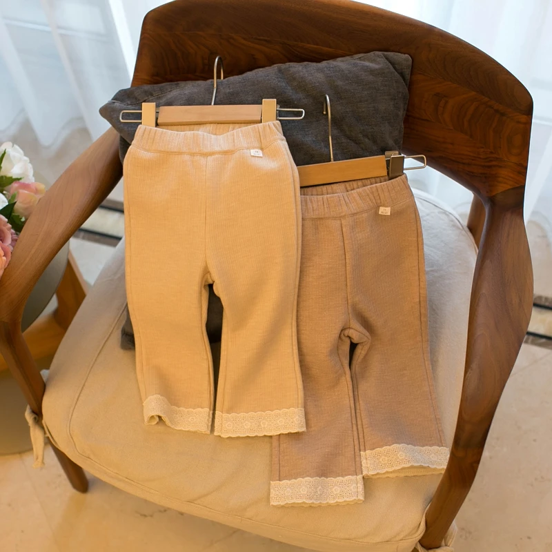 冬款女童小童加绒加厚花边打底裤喇叭裤