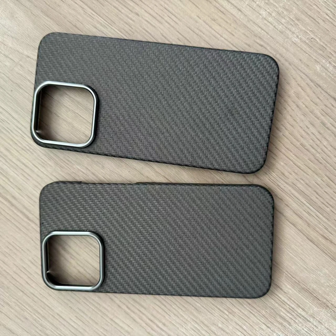 iphone15pro【瑕疵】钛金色全包磁吸两种按键样式混发参考主图