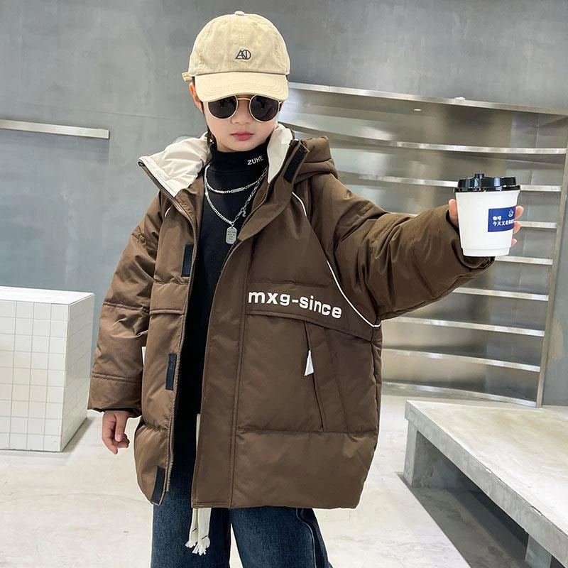 男童羽绒服6-12岁潮款90白鸭绒2023新款儿童装冬装外套保暖中大童