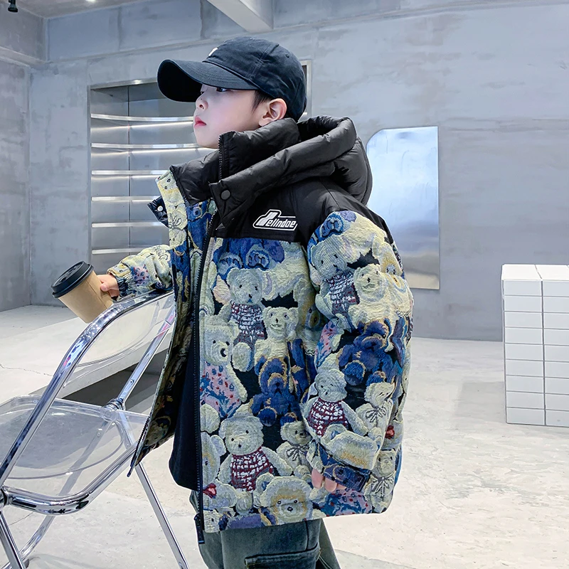 男童羽绒服6-12岁潮款90白鸭绒拼接小熊满印2023新款加厚三防外套