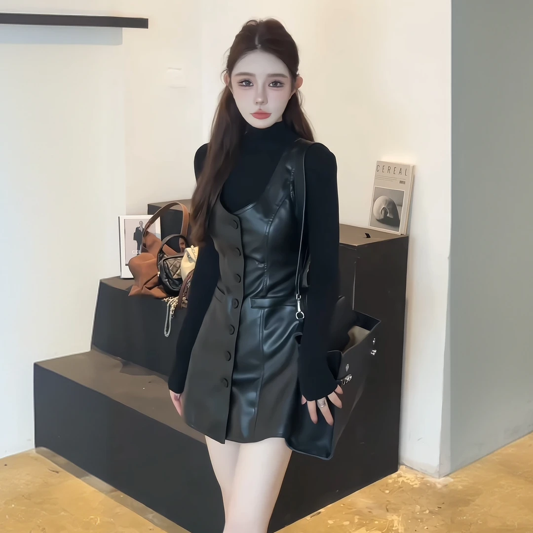 PU皮吊带连衣裙女秋季2025新款韩系无袖背心裙子小个子显瘦A字裙