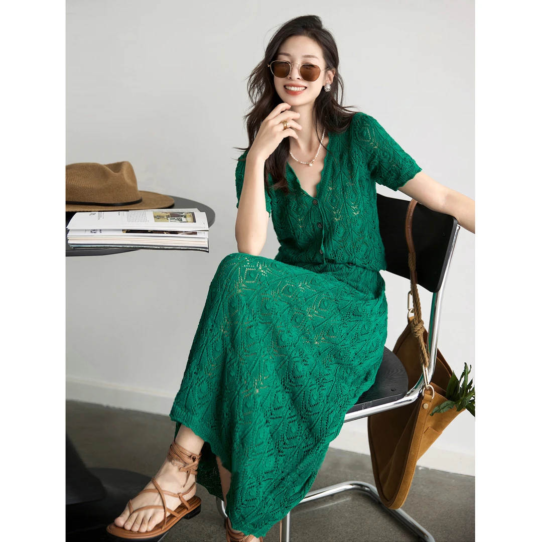 高级感复古小众提花镂空针织套装裙夏装V领短袖上衣半身裙两件套