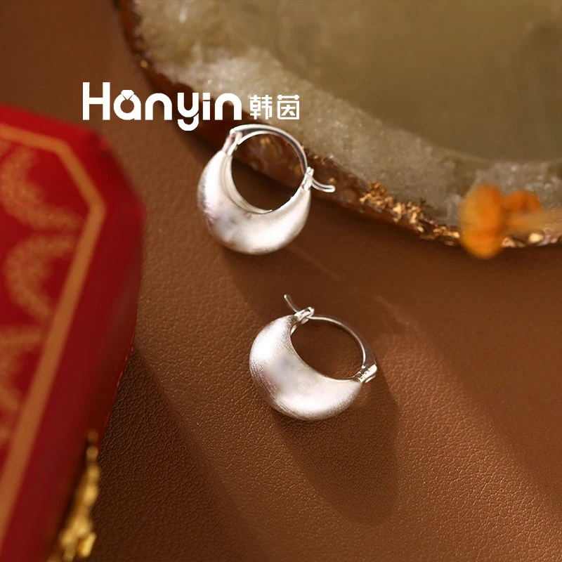 铜合金耳饰 m字母简约时尚拉丝磨砂雾面立体水滴耳扣法式百搭气质