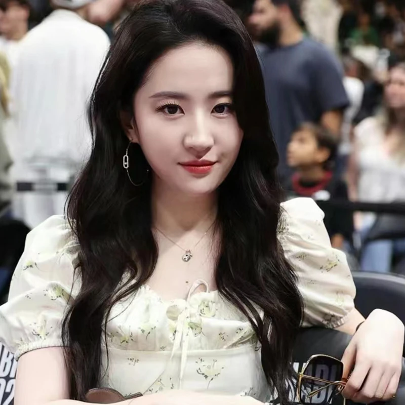 铜合金合成锆石耳饰 4CM刘亦菲同款925银针微镶猪鼻C形耳钉AAA