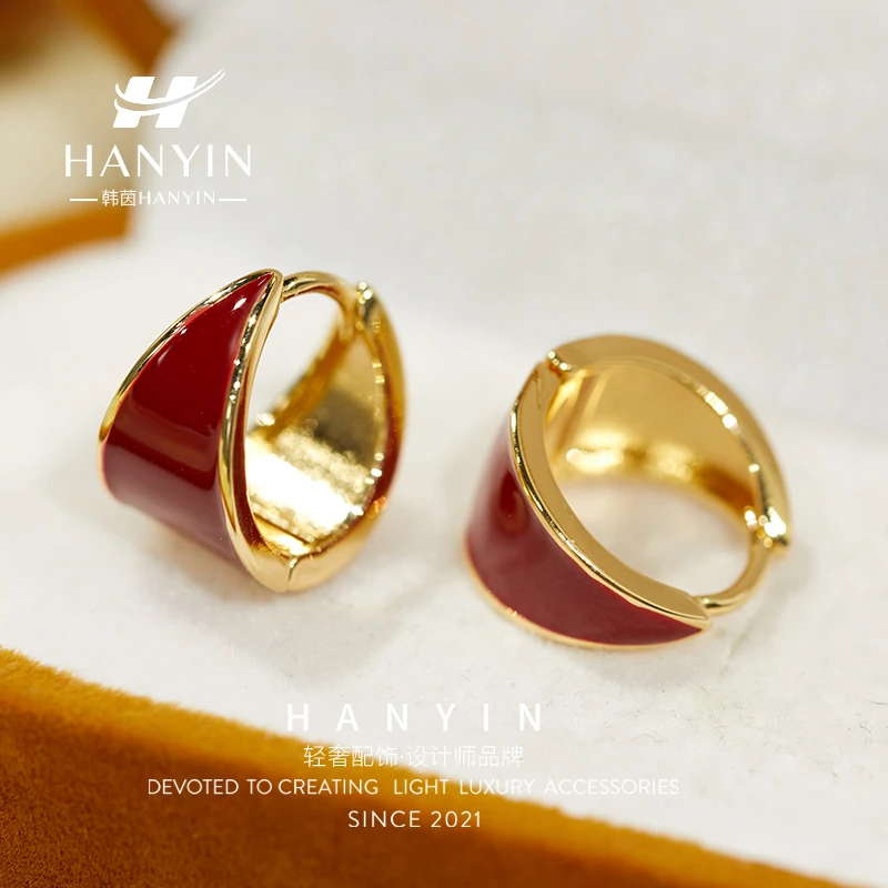 HANYIN/韩茵 铜合金珐琅耳饰 ins气质复古风三角水滴百搭耳扣法式