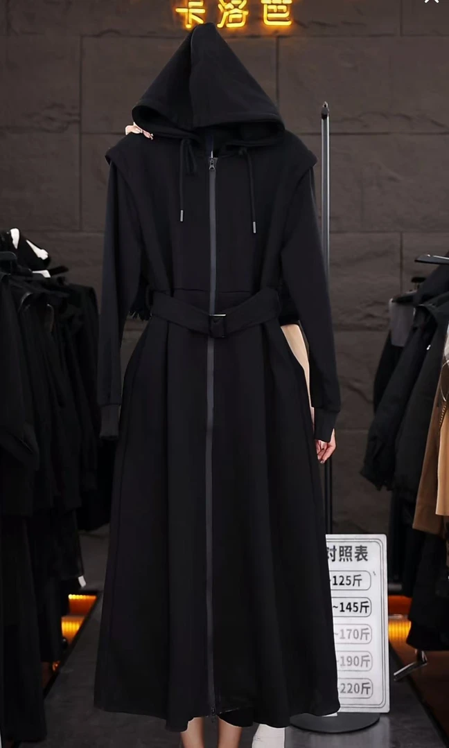 【原创大码设计师款】-轻奢修身韩版黑色连帽收腰连衣裙3927