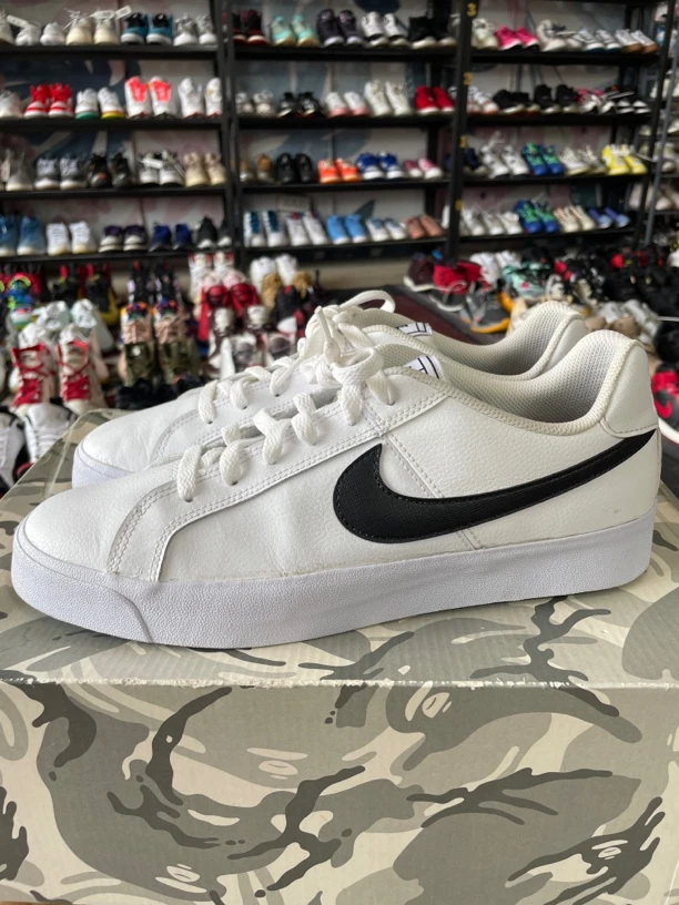 44码280/Nike Court Royale 灵活轻便 防滑耐磨 休闲鞋 白色黑钩