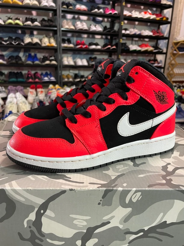 38.5码240/Air Jordan 1 耐磨 防滑休闲鞋 红外线/荔枝皮/公价619