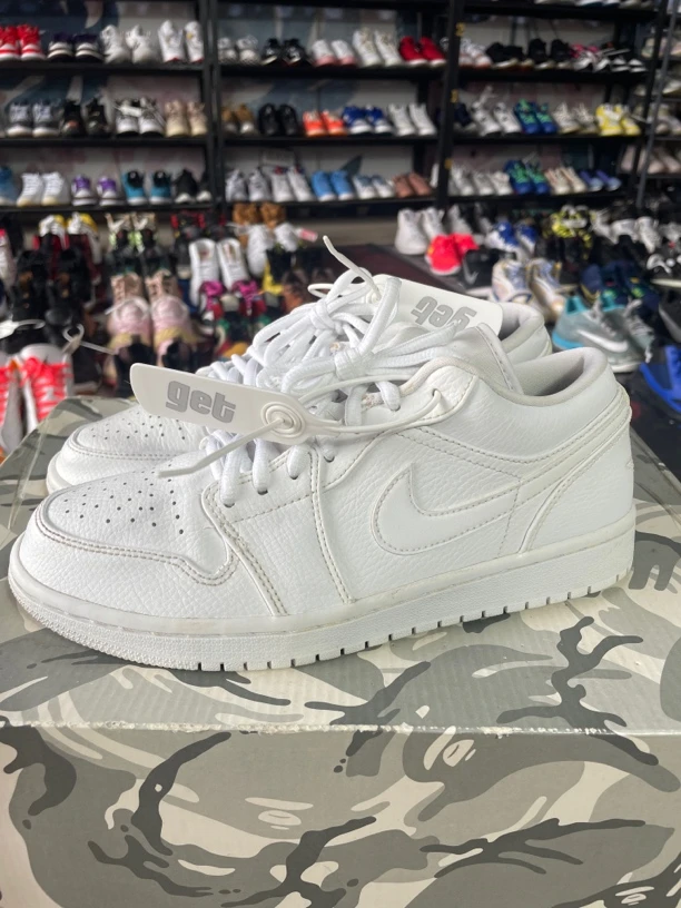 满星 40码250/Air Jordan 1 潮流 休闲鞋 荔枝皮 白武士/公价1289
