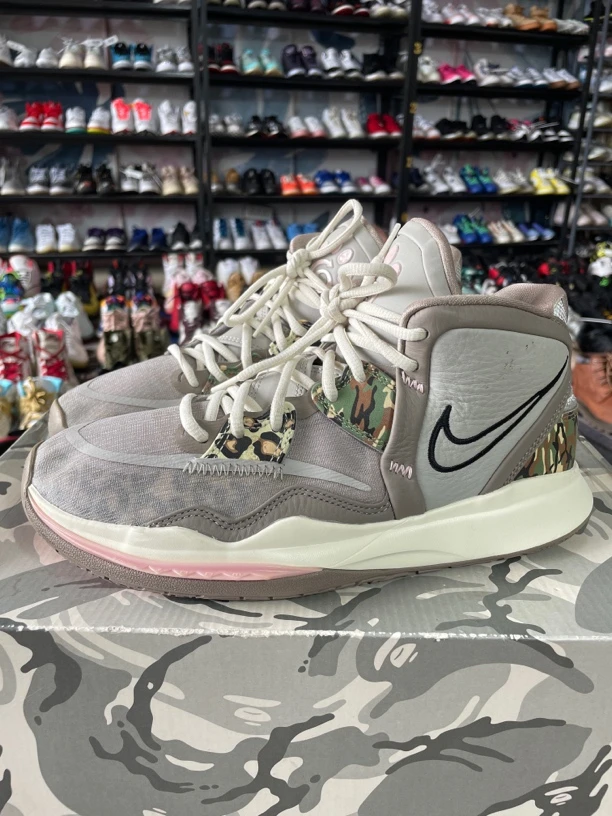95新 42码265/Nike Kyrie Infinity 欧文8篮球鞋 卡其色/公价636