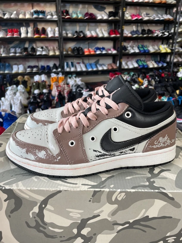 DIY 41码260/Air Jordan 1 复古潮流 防滑耐磨 休闲鞋/公价1434