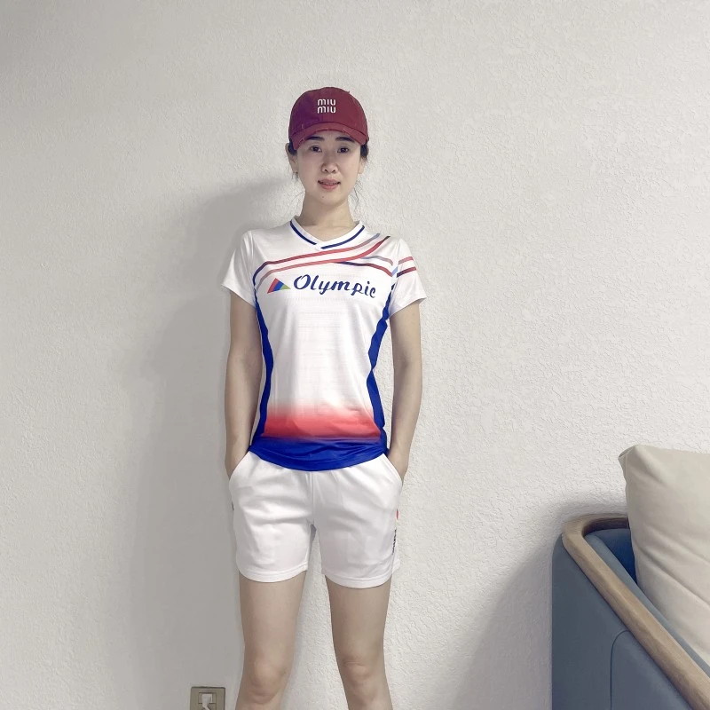 韩国新品女士羽毛球服男女套装韩国透气速干球衣跑步打球运动定制