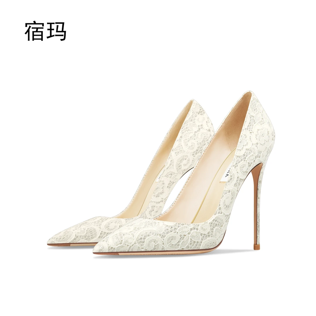 米白色蕾丝高跟鞋女2025年新款细跟尖头浅口百搭性感法式雕花单鞋