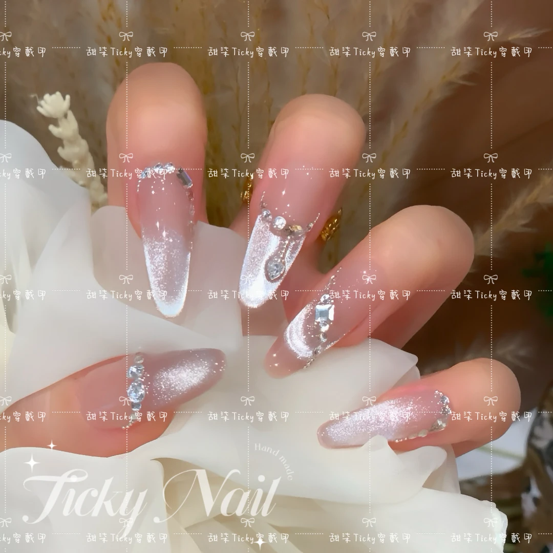 【星辰予你】高品锆石钻高亮猫眼法式纯手工穿戴甲