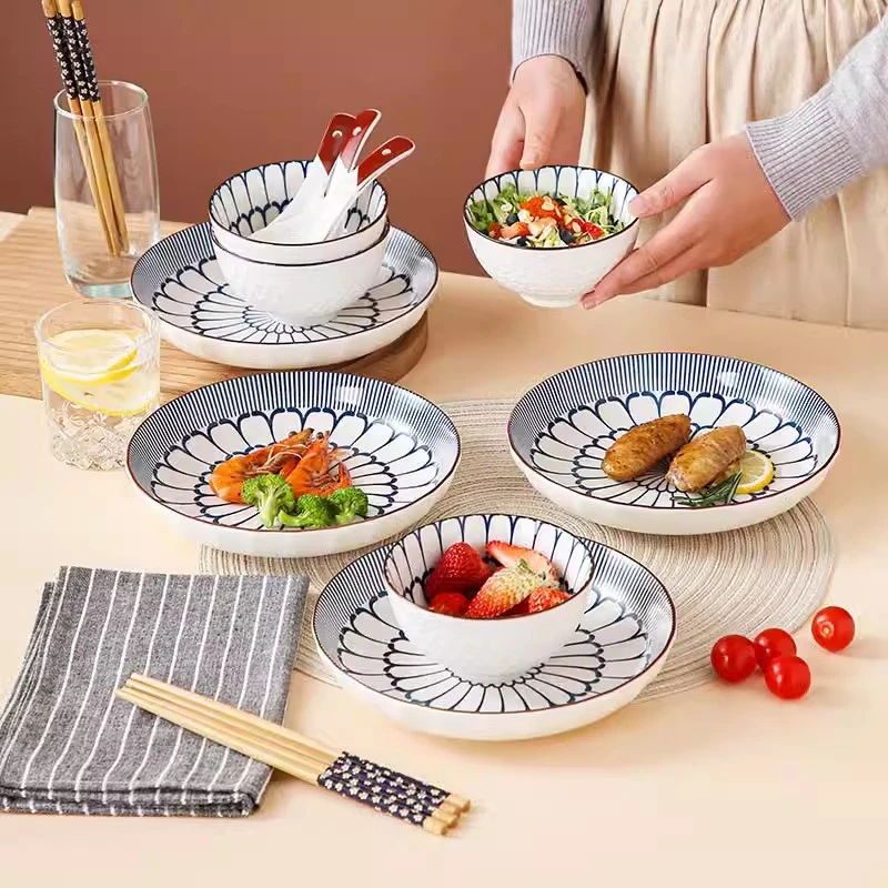 陶瓷釉下彩吃饭餐具套装北欧简约风16件套家用创意碗盘筷组合餐具