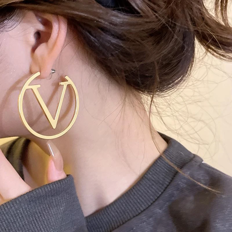 合金耳饰 夸张耳环轻奢高级感耳坠小众设计感高级时尚耳饰女爆款