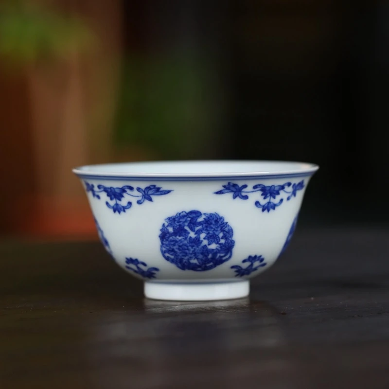 云兮草堂 青花团花撇口杯 J