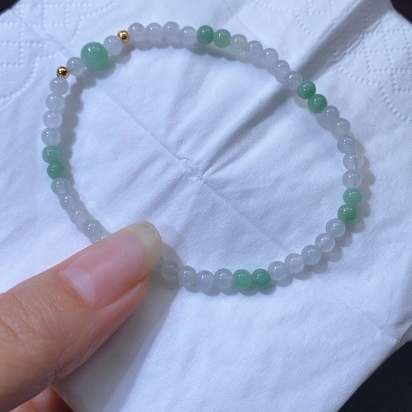 【闪购商品】翡翠吊坠(不含链)未镶嵌手链