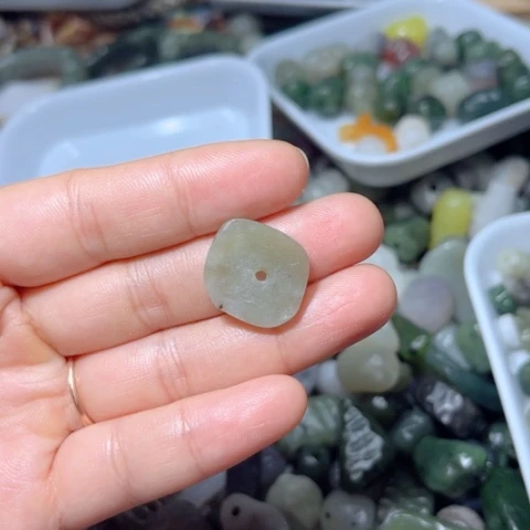 和田玉珠宝半成品未镶嵌