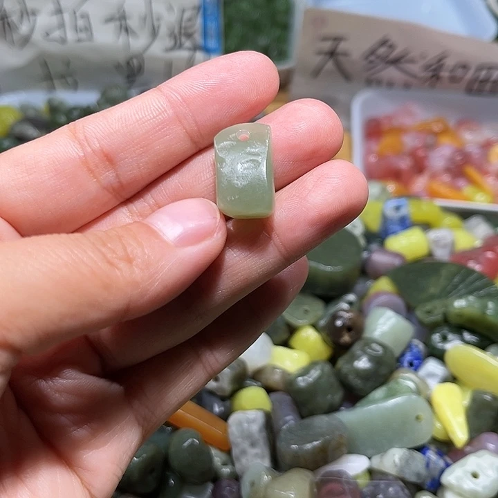 和田玉珠宝半成品未镶嵌