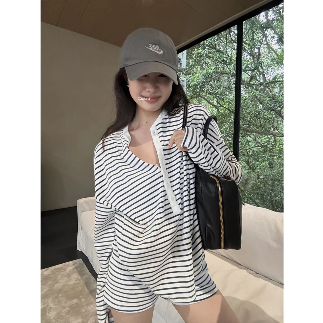 夏装休闲套装撞色条纹长袖防晒T恤女夏季直筒短裤热裤时尚两件套