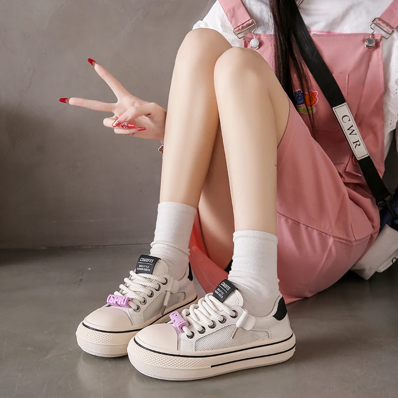 小白鞋女2024春夏新款韩版百搭透气休闲板鞋女学生平底运动鞋子潮