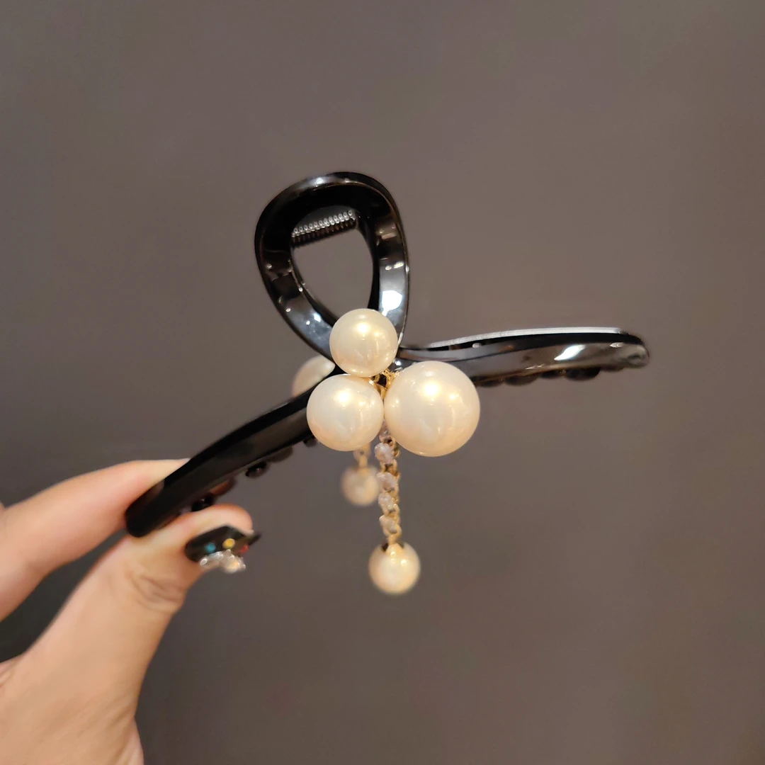 韩国珠珠大抓夹带流苏大号盘发夹法式13公分优雅鲨鱼夹高级感发饰